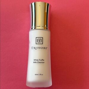 White Truffle Milk Cleanser - Cream